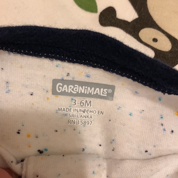 Long sleeve onesie bundle - Picture 7 of 7